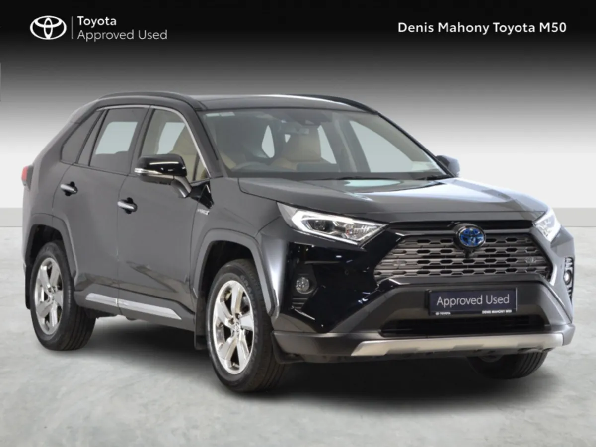 Toyota RAV4 HYBRID PLATINUM 4DR AUTO A - Image 1