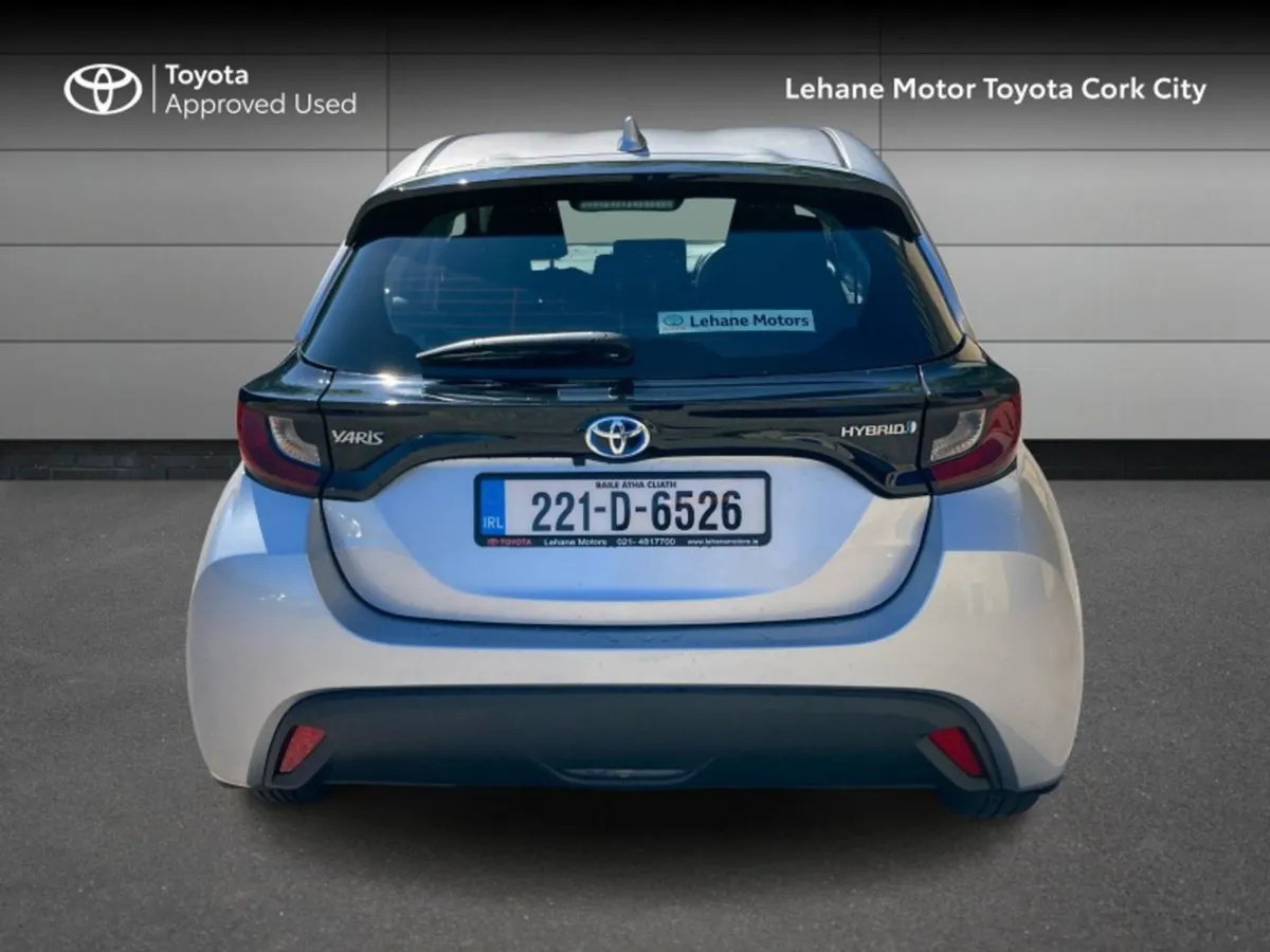 Toyota Yaris Hybrid Luna 4DR Auto - Image 4