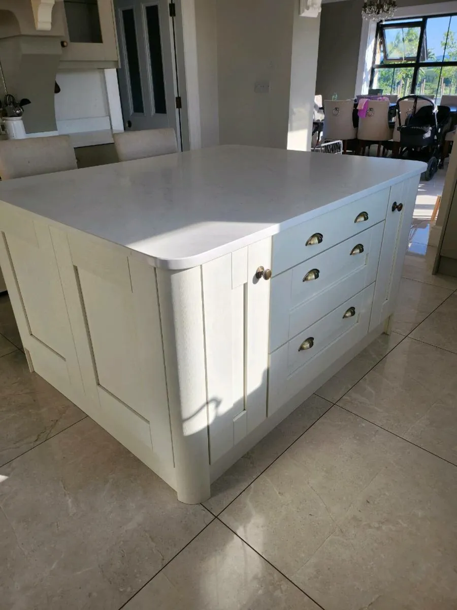 Kitchen Island and Quartz worktop - Image 1