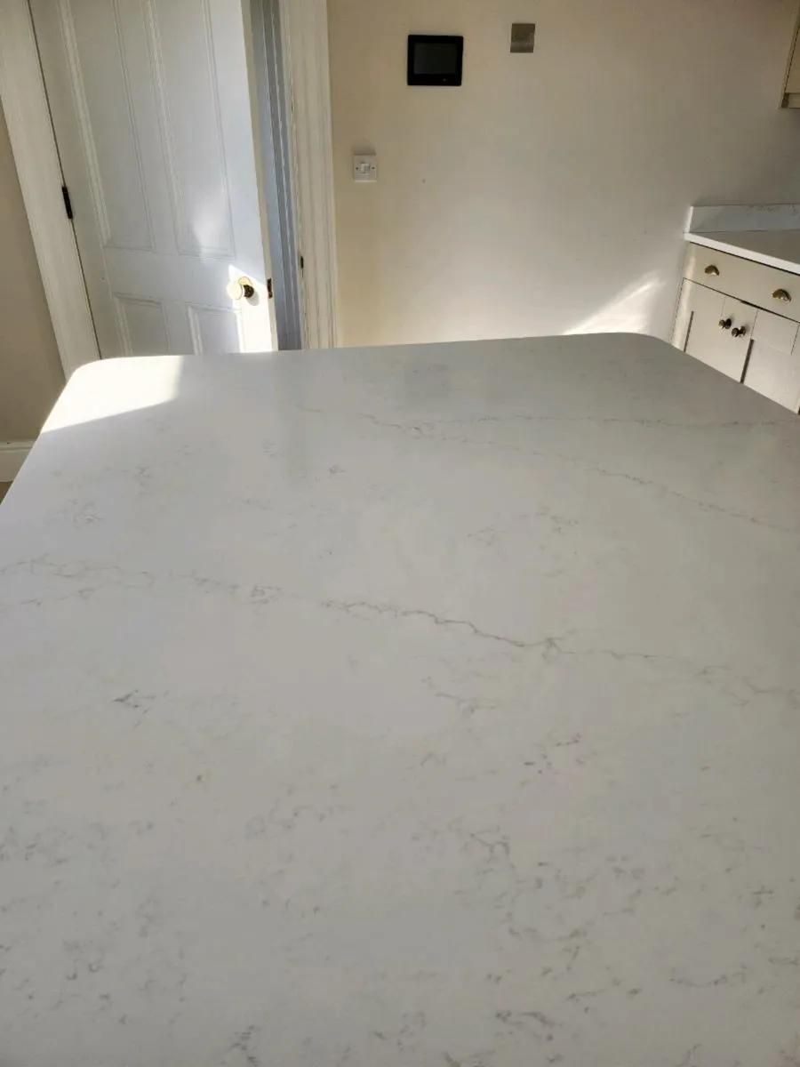 Kitchen Island and Quartz worktop - Image 3