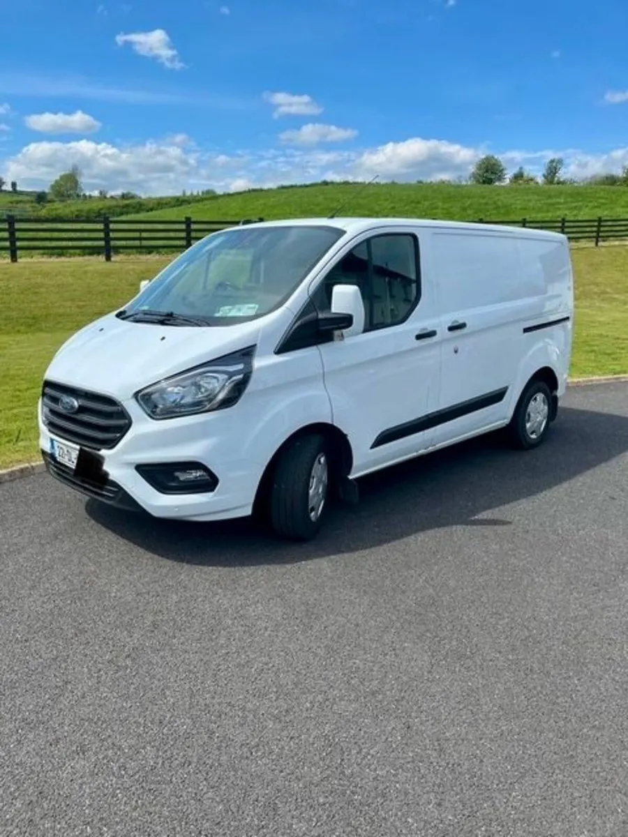 Ford Transit Custom 2022 - Image 3