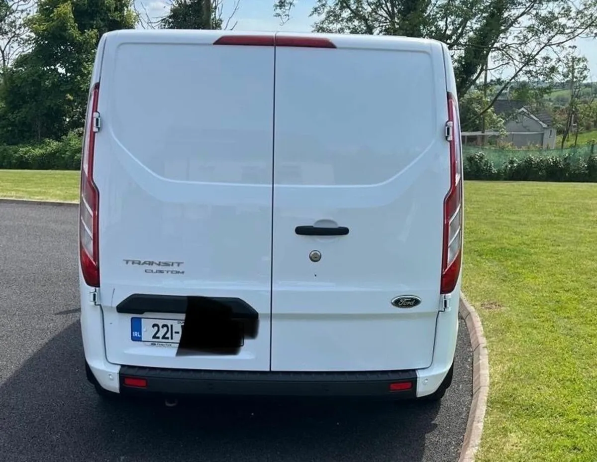 Ford Transit Custom 2022 - Image 4