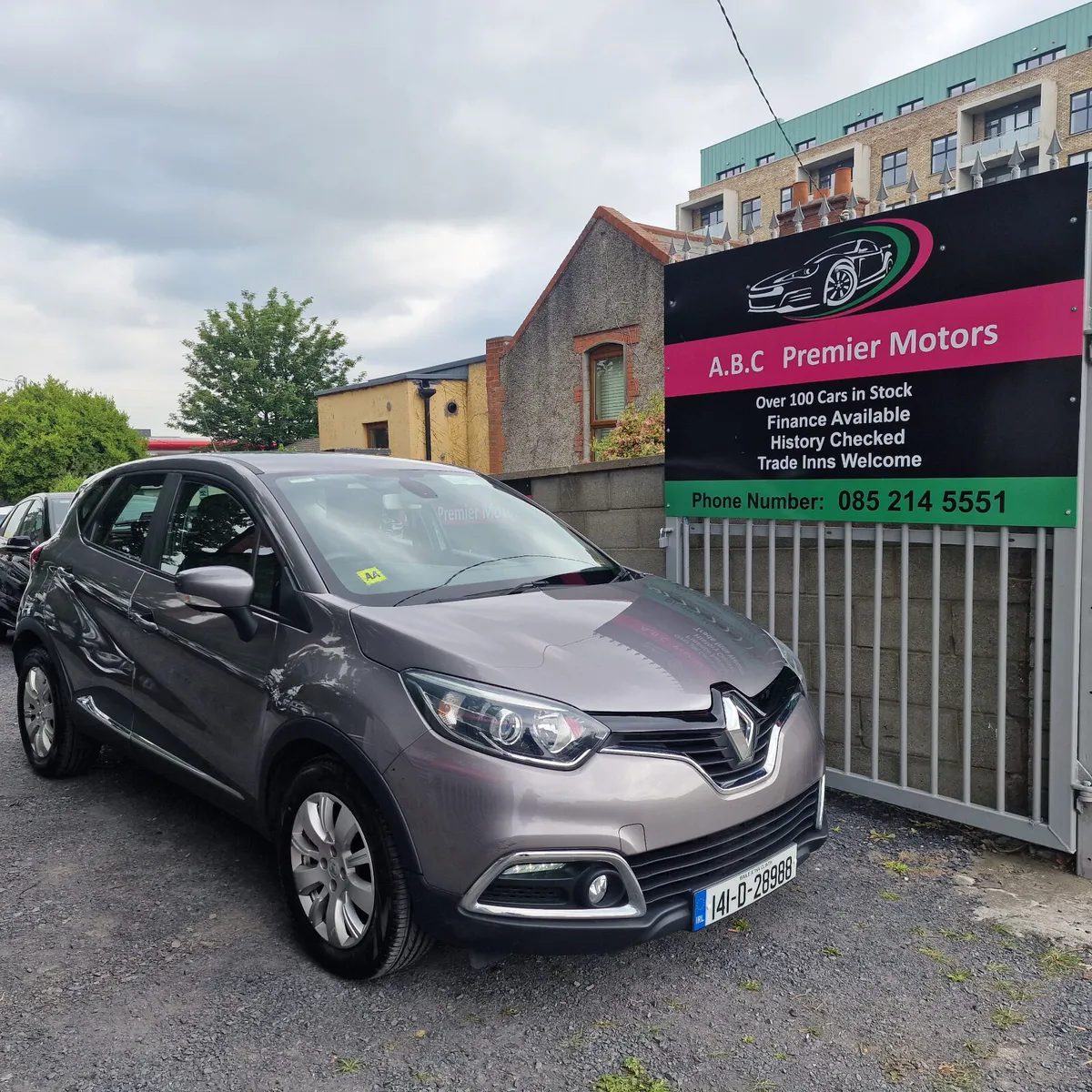 Renault Captur 2014 - Image 1