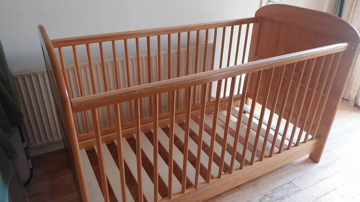cot toddler bed - Image 1