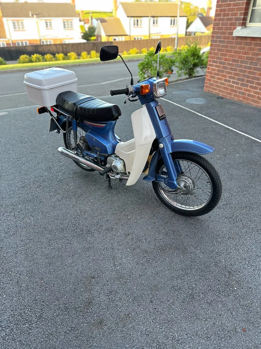 1986 Honda C90 Cub - Image 1