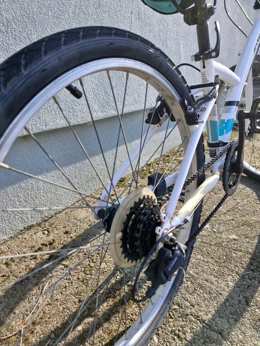 Kids bike - Image 2