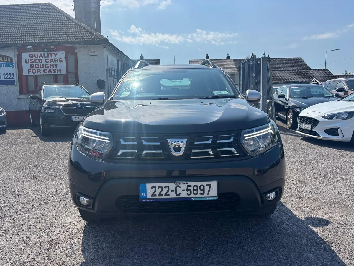 Dacia Duster 2022  PETROL  NEW  MODEL - Image 3