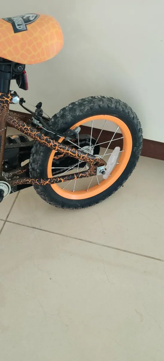 12 Inch Jurassic Park orange black child's bike - Image 3