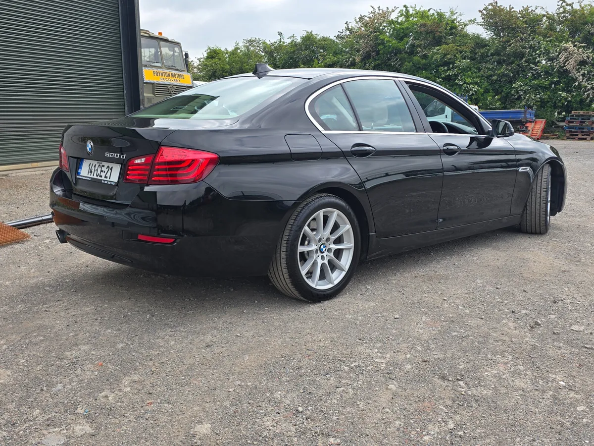 141 BMW 520d *SE*AUTO*MINT* - Image 2