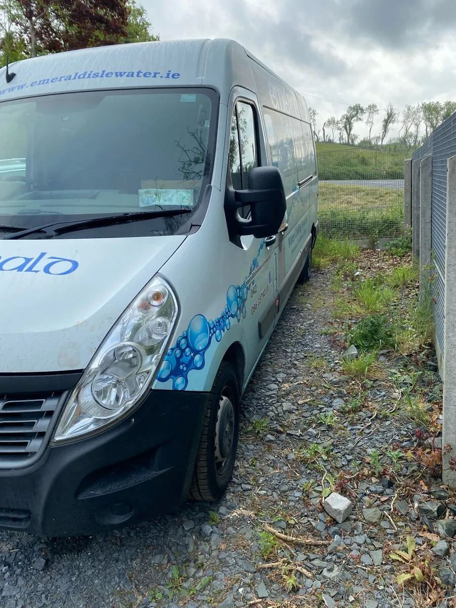 Renault Master - Image 2