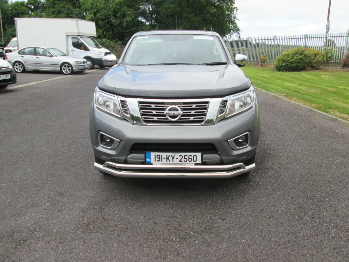 2019 Nissan Navara 2.3 Dci  5 Seater Crew Cab - Image 1