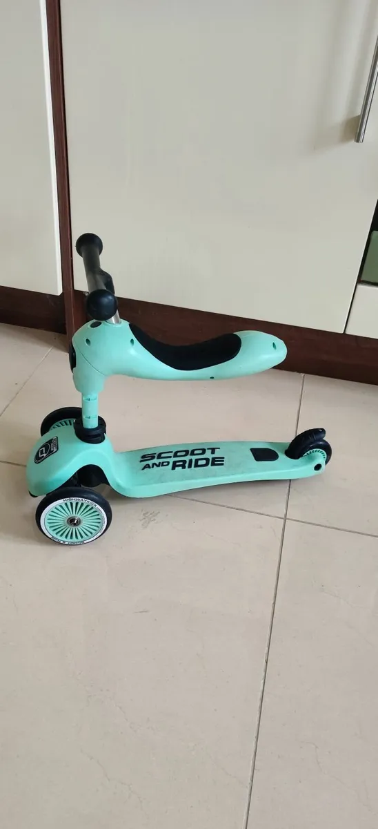 Scoot & Ride mint – Babies Highwaykick 1 Kickboard - Image 2