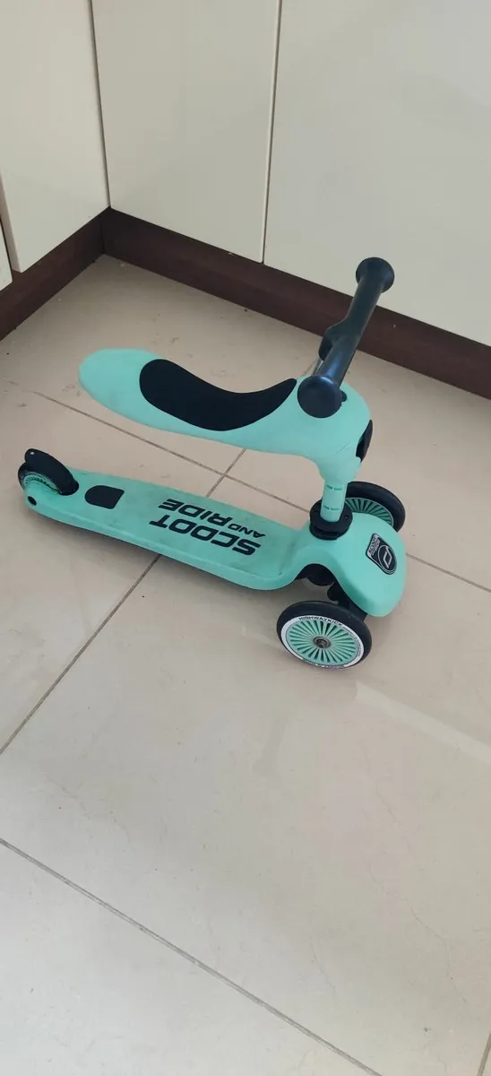 Scoot & Ride mint – Babies Highwaykick 1 Kickboard - Image 4