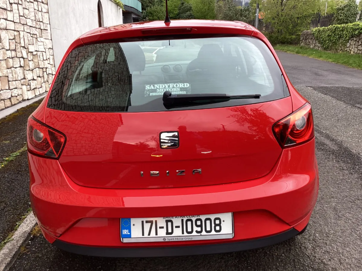 SEAT Ibiza 5D 1.0mpi 75HP SE St/sp 4DR - Image 4