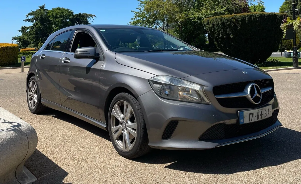 MERCEDES A 180 (AUTOMATIC & HIGH SPEC ) - Image 4