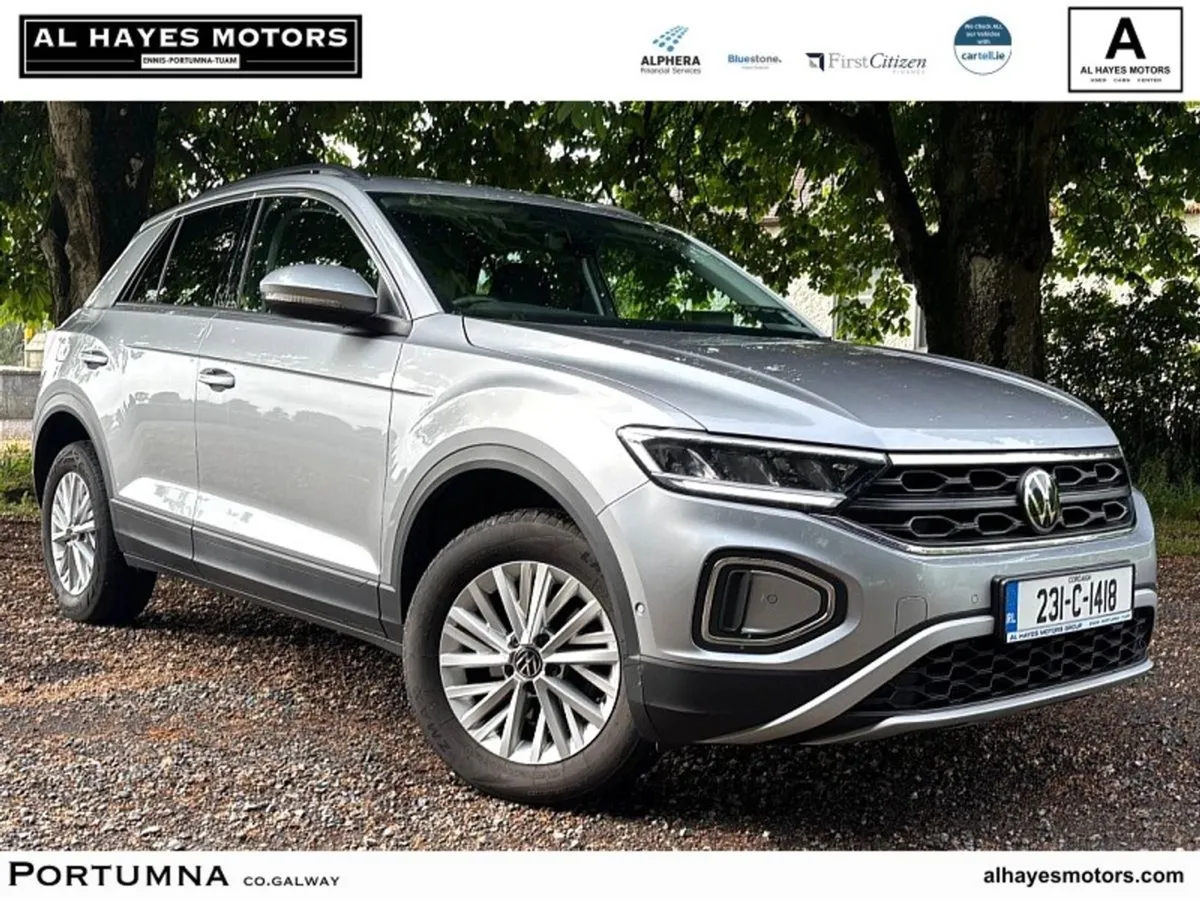 Volkswagen T-Roc Life 2.0 TDI 6speed 116BHP - Image 1