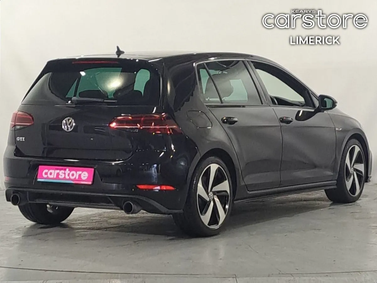 Volkswagen Golf GTI - Image 3