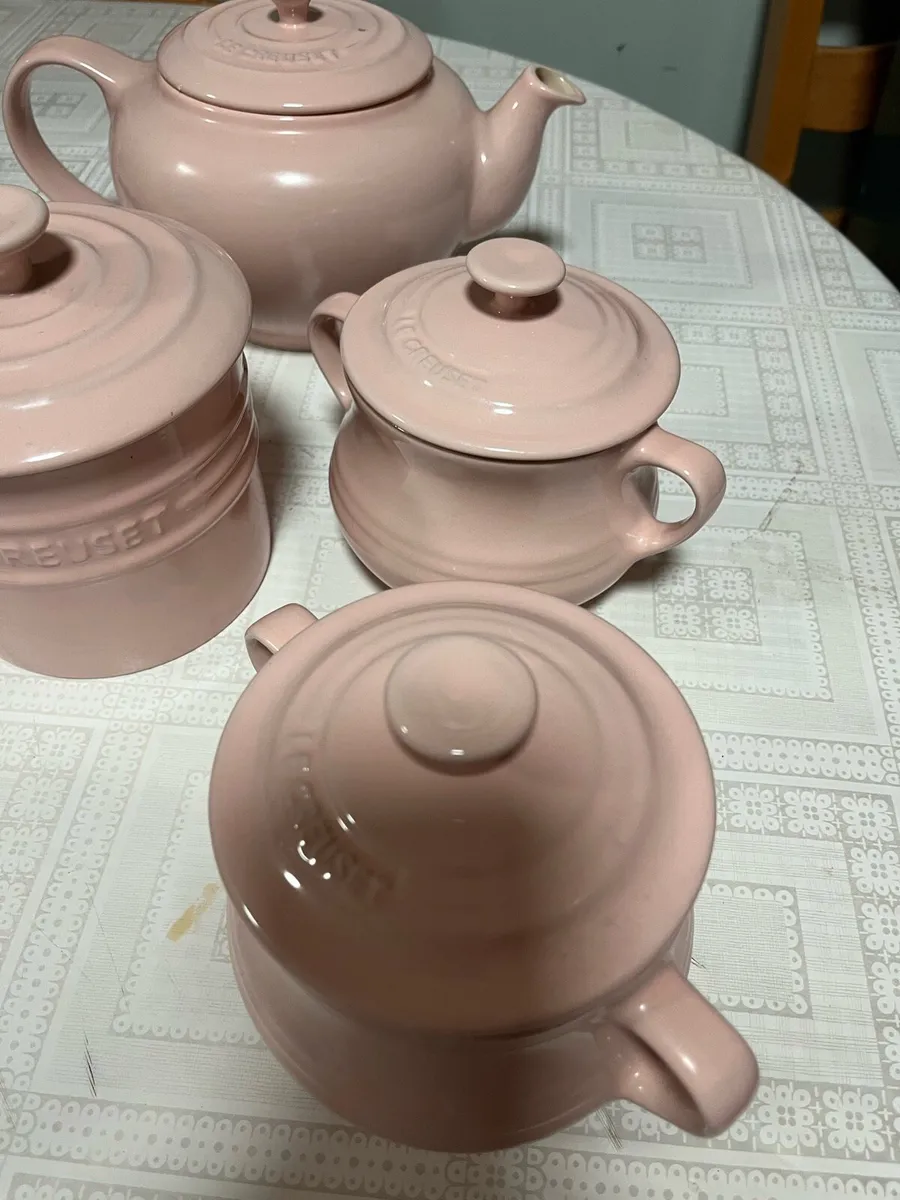 Le Creuset Mixed Lot. Kitchenware. - Image 3