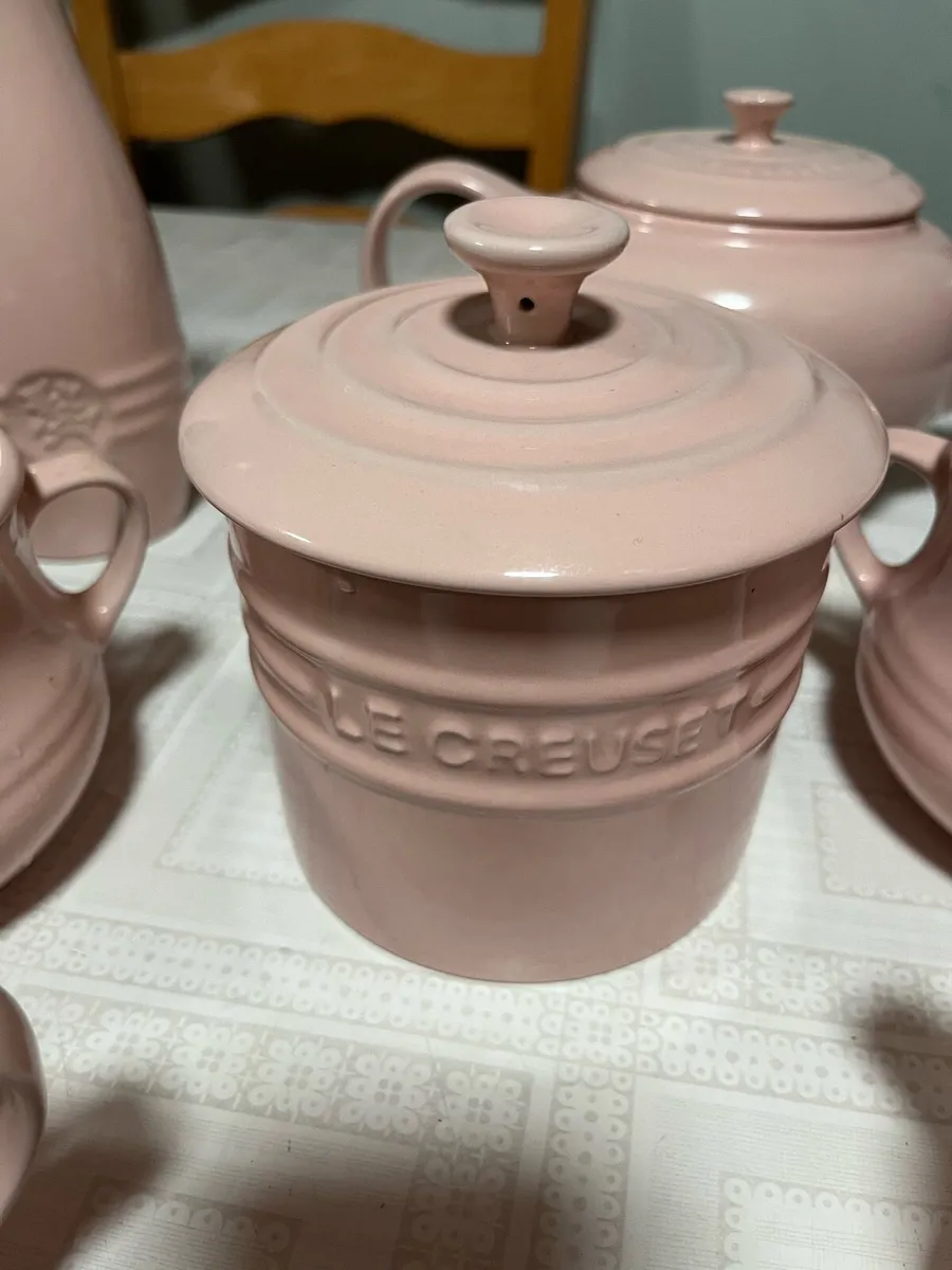 Le Creuset Mixed Lot. Kitchenware. - Image 4