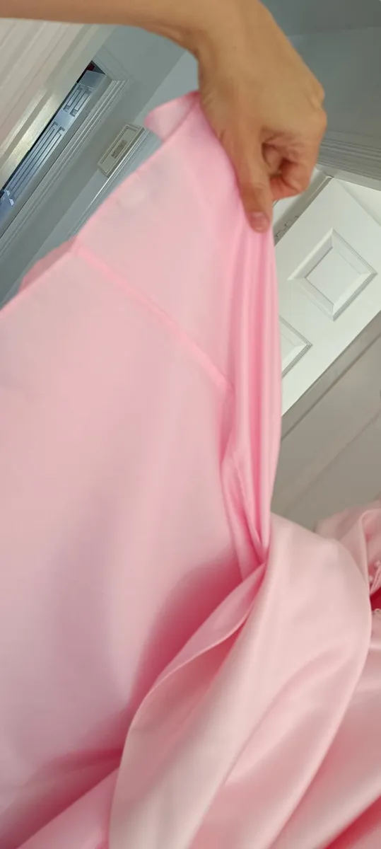 Stunning handmade Pink Dress - Image 3