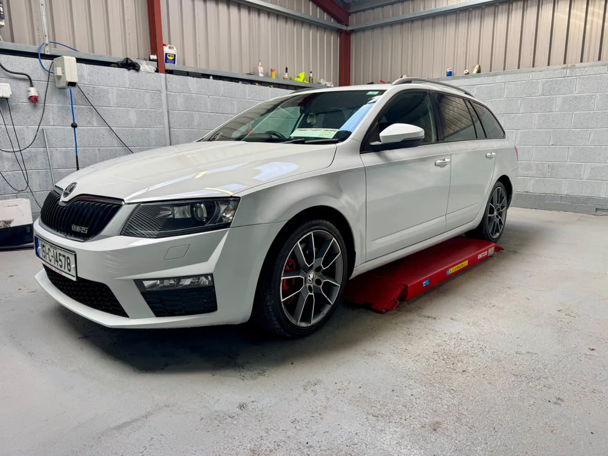 2015 SKODA OCTAVIA  VRS          AUTO ! - Image 4