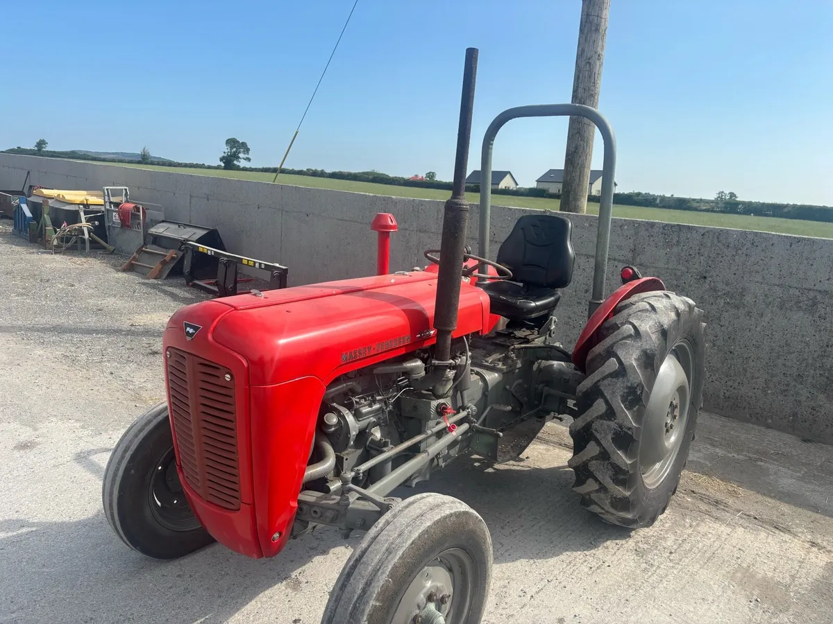 Massey Ferguson 35x - Image 1