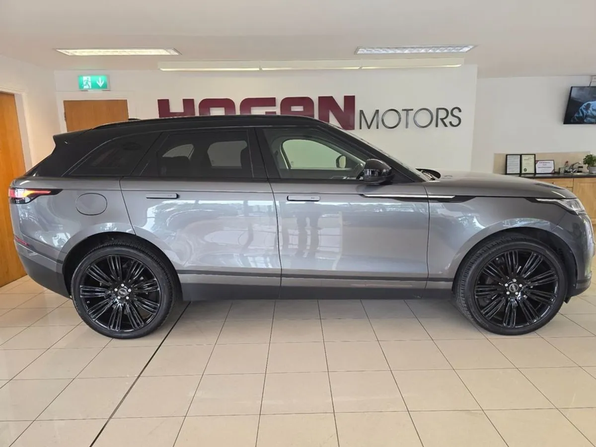 Land Rover Range Rover Velar D180 Automatic - Image 3