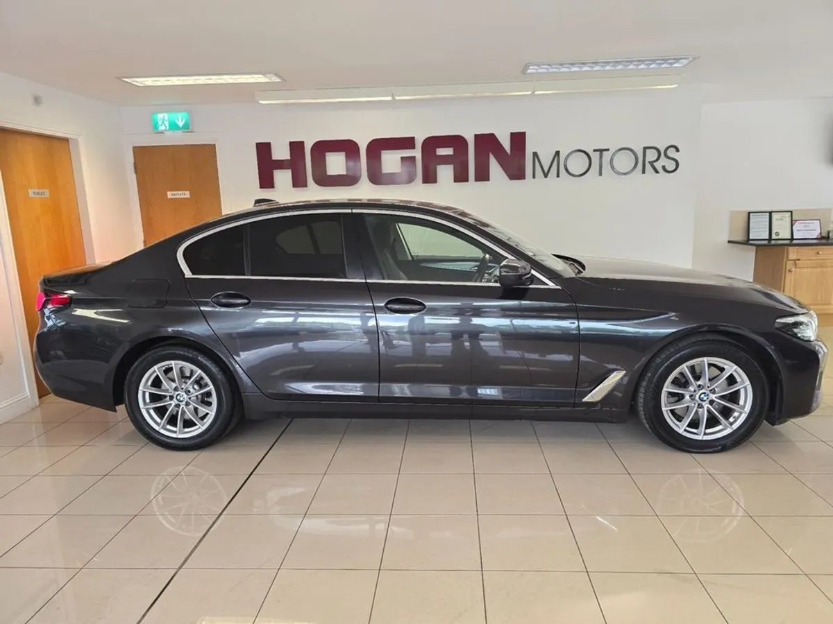 BMW 5 Series 520D SE Saloon Automatic - Image 3
