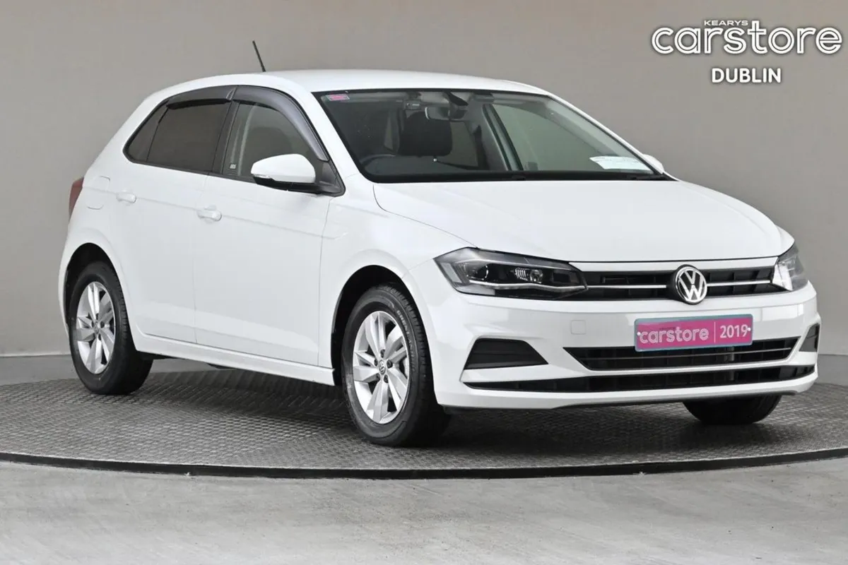 Volkswagen Polo 1.0 TSI DSG Comfortline  reverse - Image 1