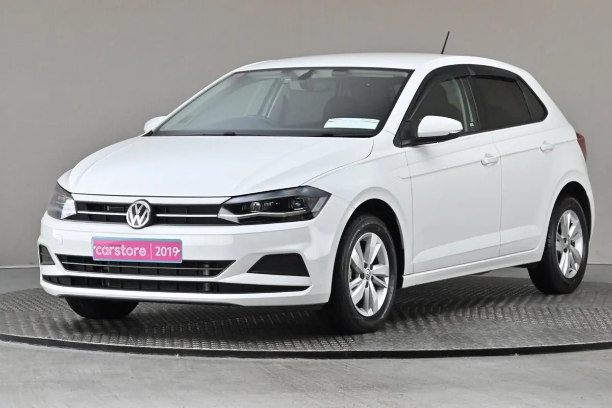 Volkswagen Polo 1.0 TSI DSG Comfortline  reverse - Image 3