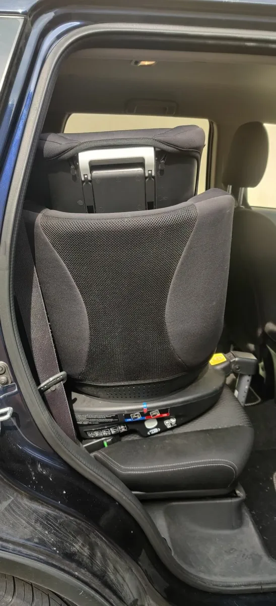Joie Spin 360 Car Seat - Image 3