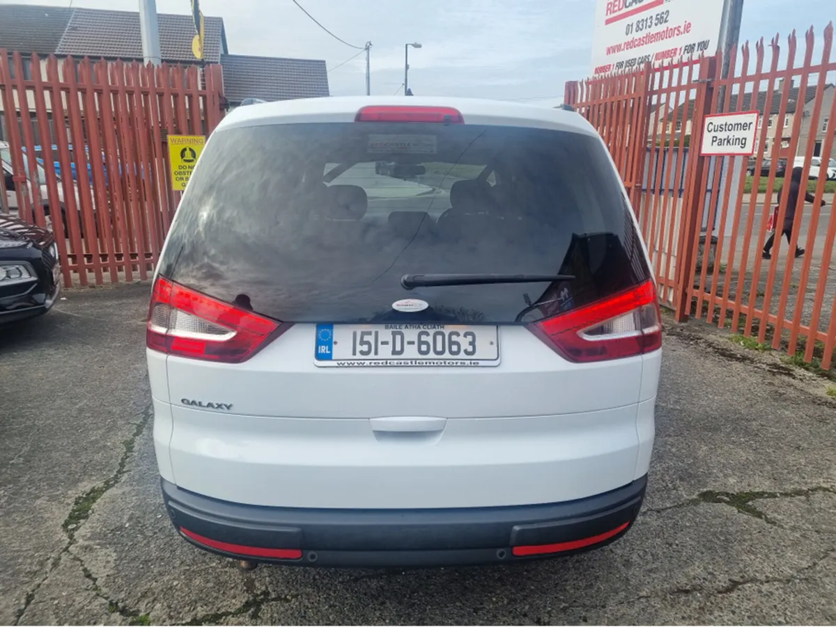 Ford Galaxy ZETEC 2.0 140PS 5DR - Image 4