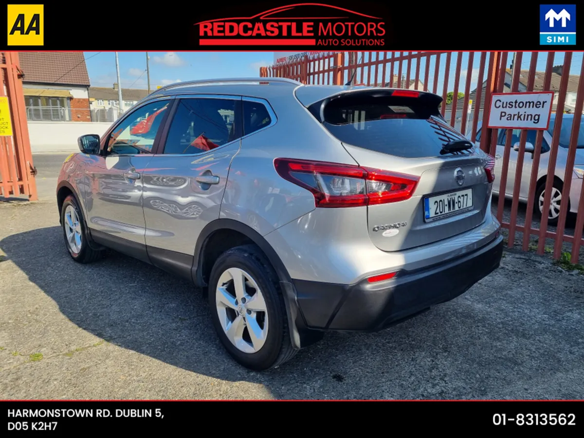 Nissan Qashqai 1.3 PET 5DR AUTO (NCT 01-26) - Image 3
