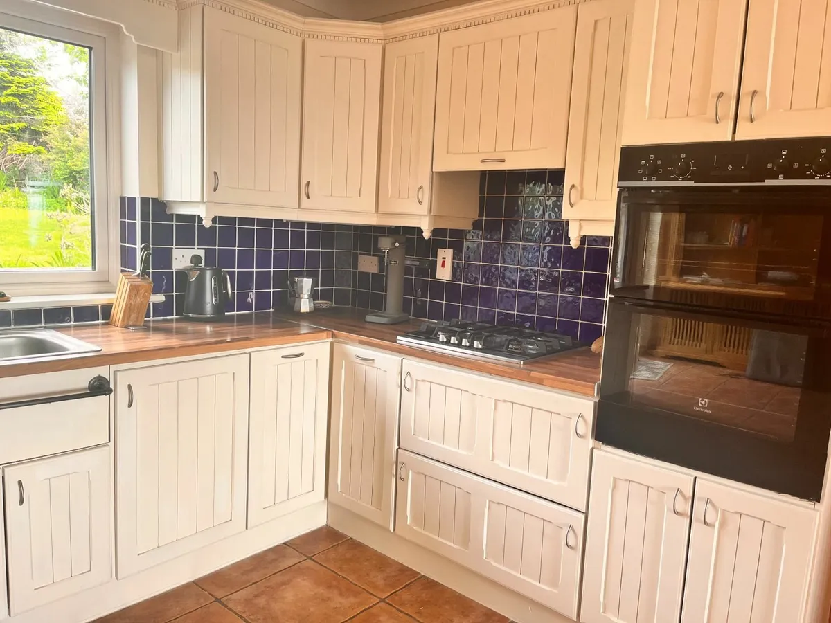 Kitchen - Image 3