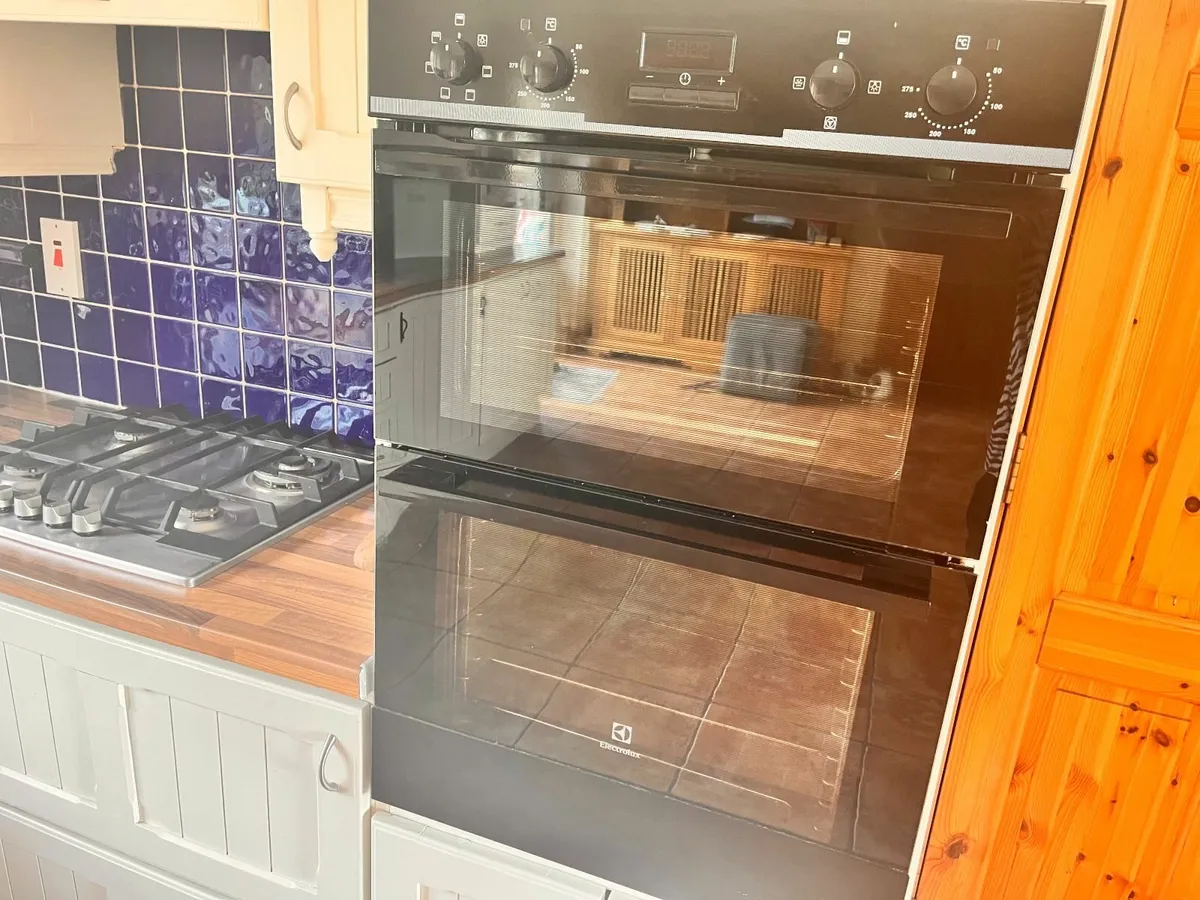 Kitchen - Image 4