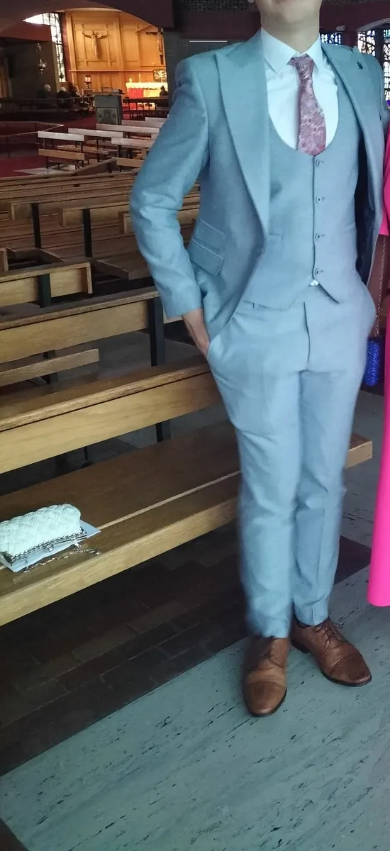 Suit - Image 3