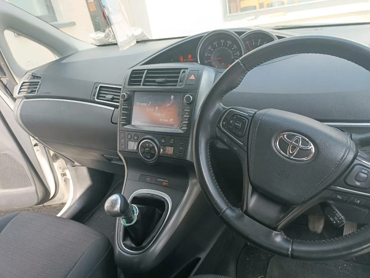 Toyota Verso - Image 3