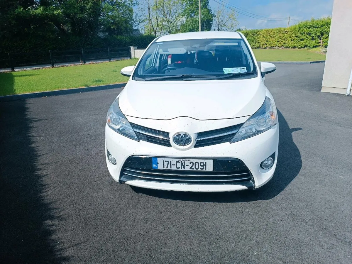 Toyota Verso - Image 1