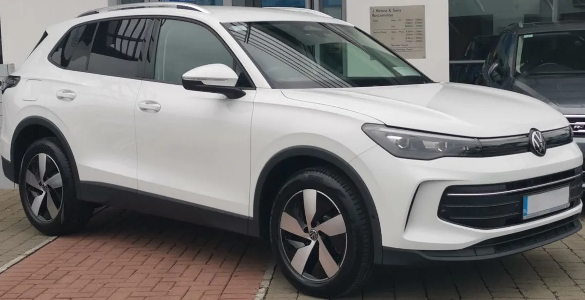 Volkswagen Tiguan 2.0 TDI 150 BHP  2 Seater  Auto - Image 1