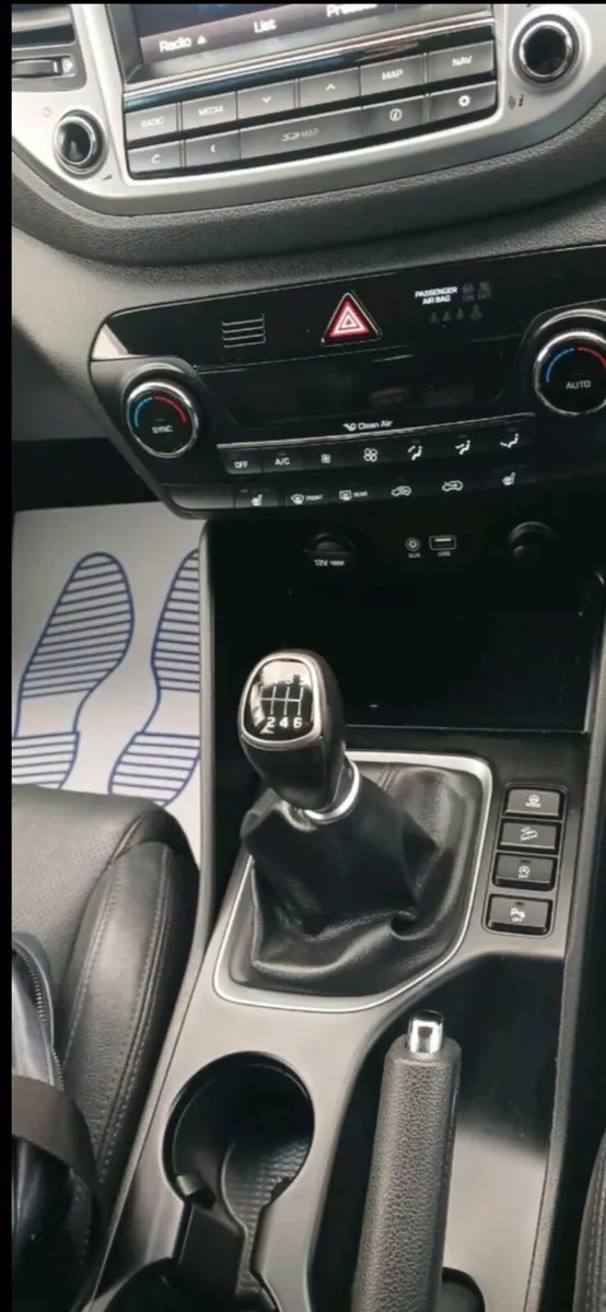 Hyundai tucson 1.7 diesel Executive - Image 4