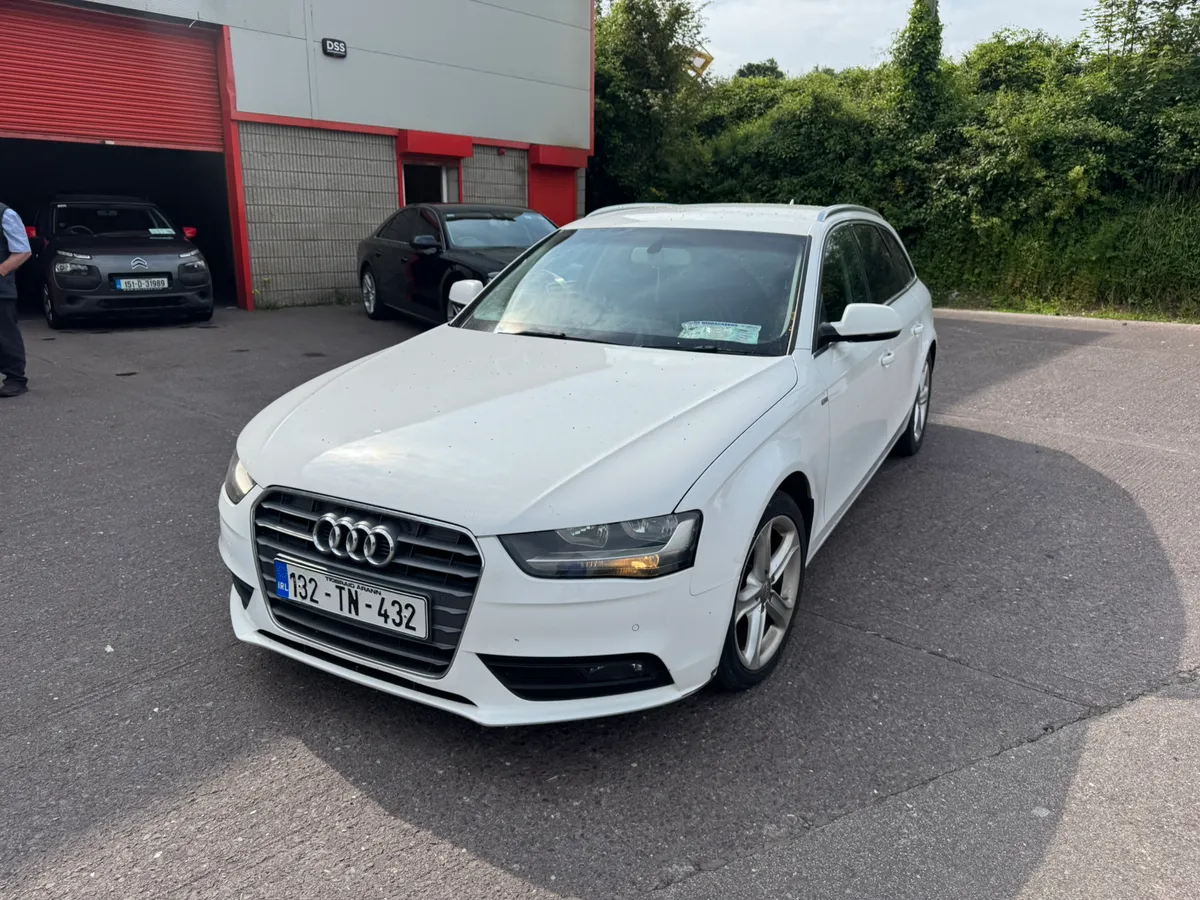 131 Audi a4 est no damage - Image 2