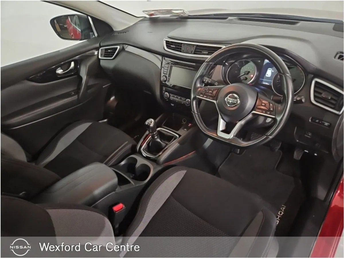Nissan QASHQAI 1.3 SV - Image 3