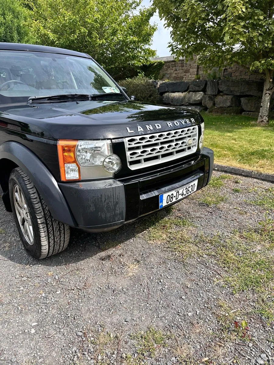 Land Rover Discovery - Image 1