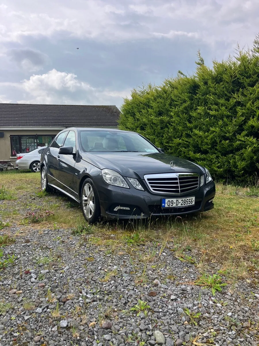 Car - Image 4