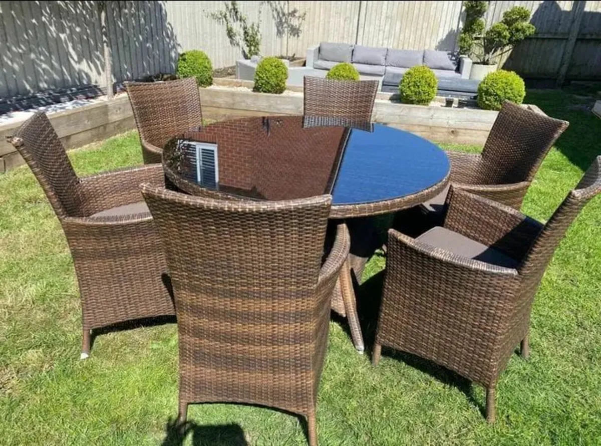 6 seater large rattan garden table set - Image 2