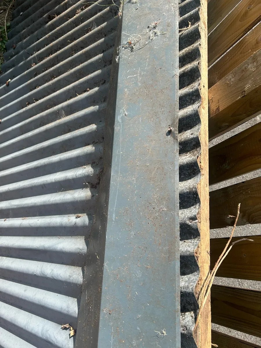 Corrugated steel 4x8 ft - Image 2