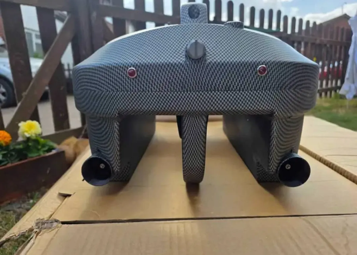 Nd2 bait boat, autopilot activated carp fishing - Image 4