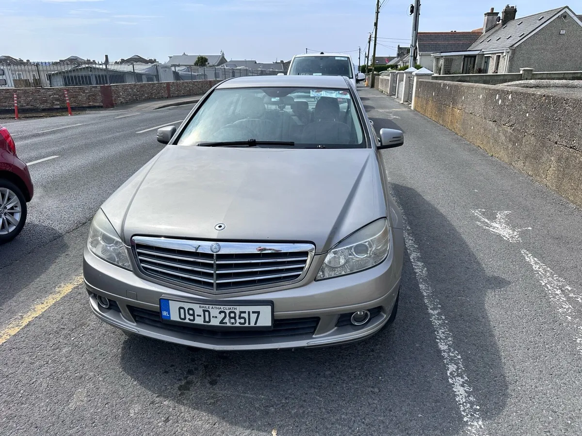 Mercedes - Image 2