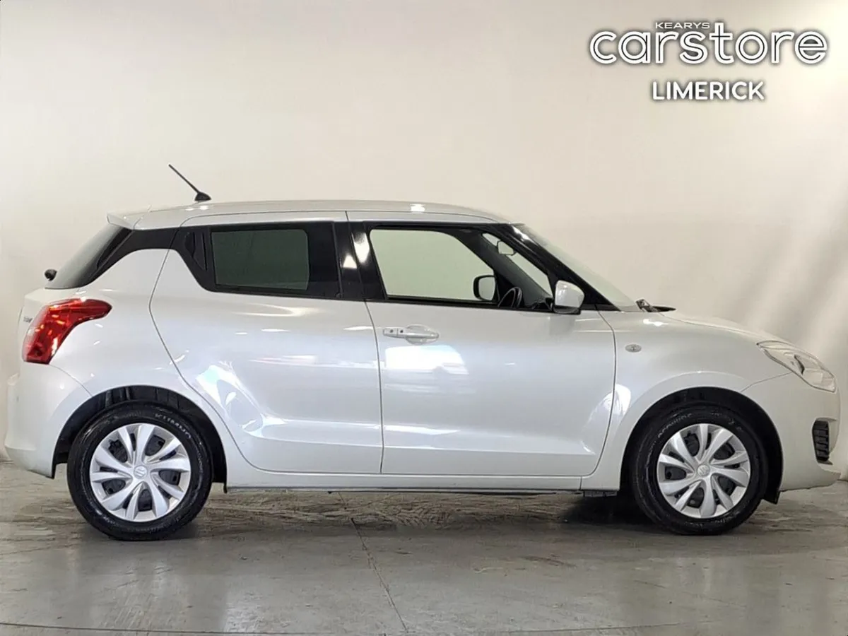 Suzuki Swift 1.2 PET Auto 5DR - Image 2