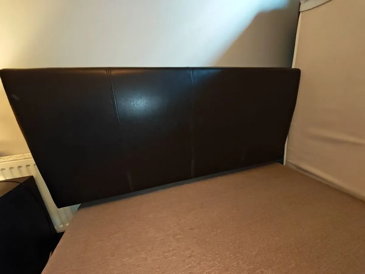 Bed base+ haedboard - Image 1